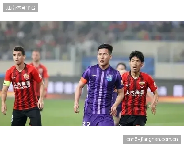 升班马重庆铜梁龙势头正盛，于根伟需重点布置对中锋的限制。